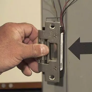 Electric Strike in DeBary, FL