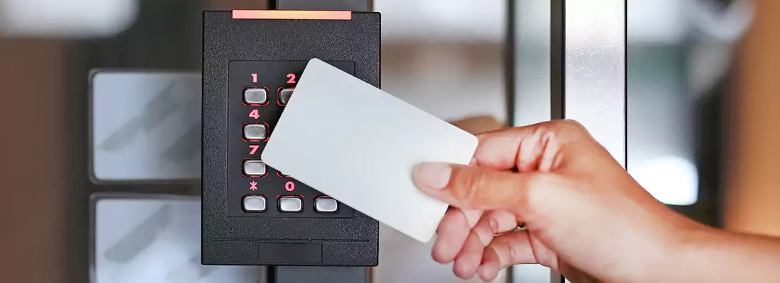 Benefits of Card Lock Readers for Properties in DeBary, FL