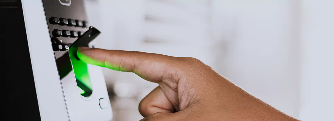 Smart Gate Locks with Remote Access Features in DeBary, FL